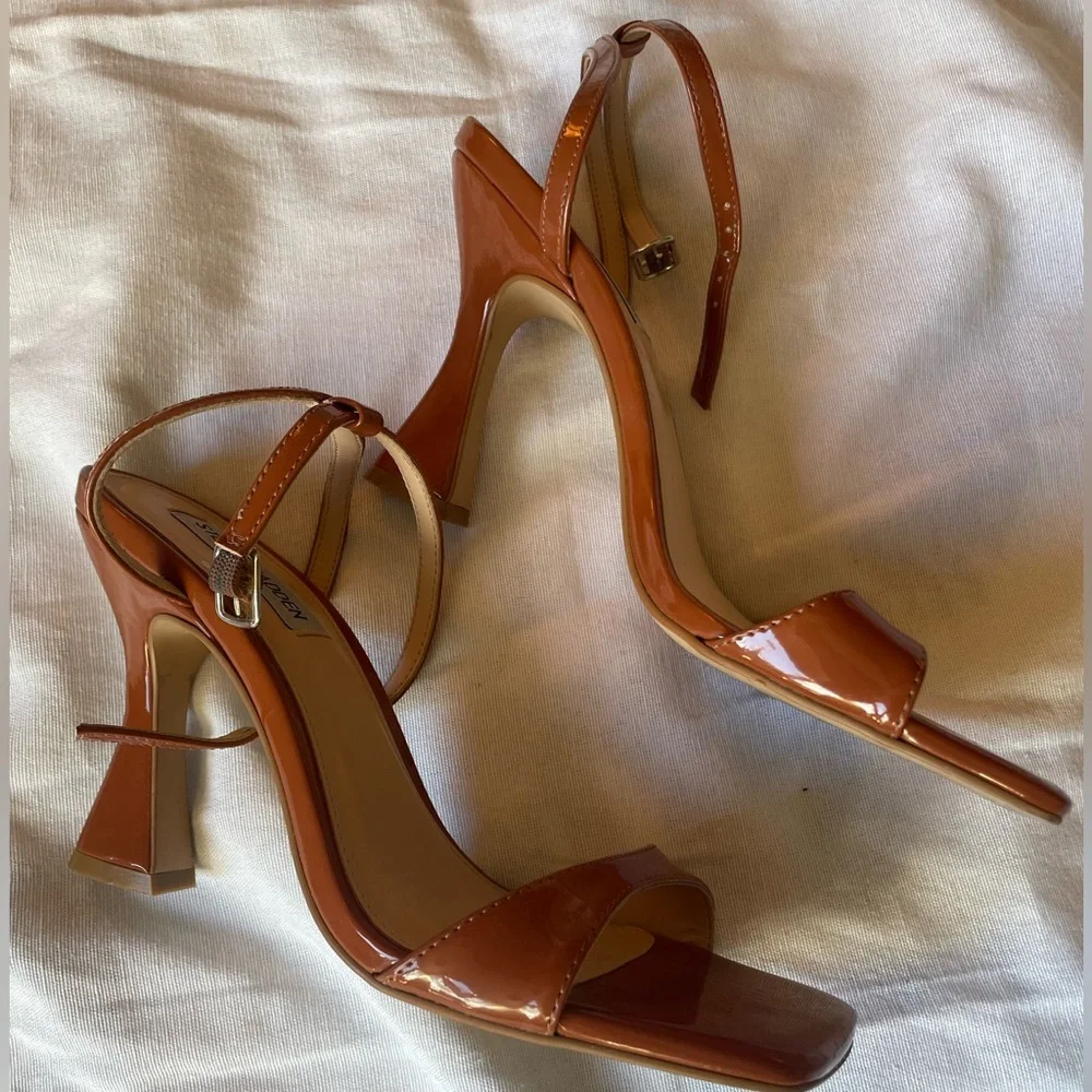 Steve Madden Glossy Brown Strappy Heels - Picture 2 of 9
